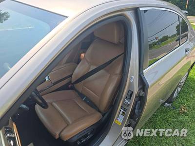 2015 BMW 7 Series Sedan 750Li - zdjęcie 6 z 30 - miniatura