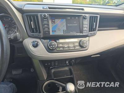 2018 Toyota RAV4 Limited - zdjęcie 7 z 31 - miniatura