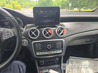 2018 Mercedes-Benz GLA 250 4MATIC - zdjęcie 7 z 24 - miniatura