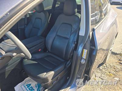 2023 Tesla Model Y Long Range - zdjęcie 6 z 28 - miniatura