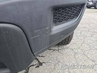 2022 Ram 1500 Classic Warlock Extended Cab Medium Bed - zdjęcie 18 z 30 - miniatura