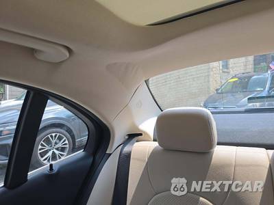 2020 Mercedes-Benz C 300 Sedan - zdjęcie 21 z 28 - miniatura
