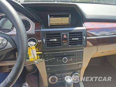 2010 Mercedes-Benz GLK 350 4MATIC - zdjęcie 10 z 28 - miniatura