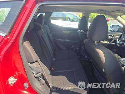 2022 Nissan Rogue Sport S - zdjęcie 13 z 23 - miniatura