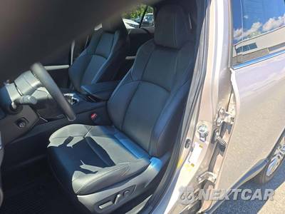 2023 Toyota Venza XLE - zdjęcie 3 z 19 - miniatura