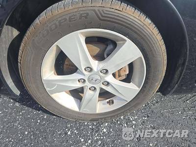 2011 Hyundai Elantra GLS Sedan - zdjęcie 23 z 38 - miniatura