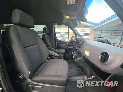 2025 Mercedes-Benz Sprinter 2500 Passenger Van High Roof 170.0" WB - zdjęcie 19 z 23 - miniatura