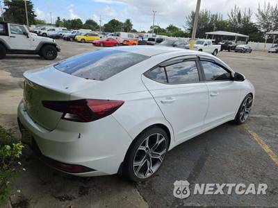 2019 Hyundai Elantra SE Sedan - zdjęcie 3 z 22 - miniatura