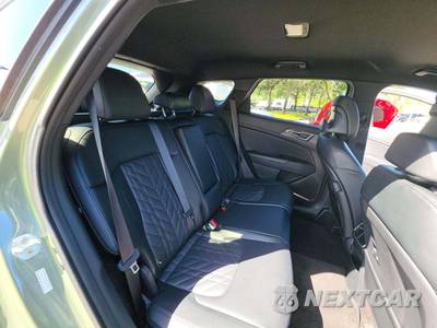 2023 Kia Sportage X-Line - zdjęcie 16 z 22 - miniatura