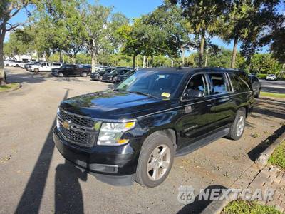 2015 Chevrolet Suburban LT 1LT - zdjęcie 1 z 23 - miniatura