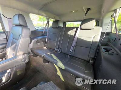 2015 Chevrolet Suburban LT 1LT - zdjęcie 14 z 23 - miniatura