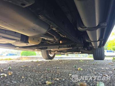2015 Chevrolet Suburban LT 1LT - zdjęcie 18 z 23 - miniatura