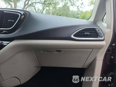 2018 Chrysler Pacifica Touring L Plus 121.6" WB - zdjęcie 20 z 21 - miniatura