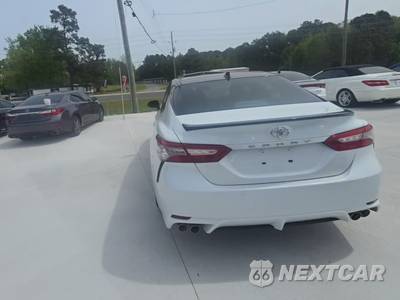 2019 Toyota Camry XSE - zdjęcie 4 z 25 - miniatura