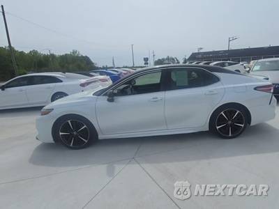 2019 Toyota Camry XSE - zdjęcie 3 z 25 - miniatura