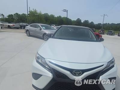 2019 Toyota Camry XSE - zdjęcie 2 z 25 - miniatura