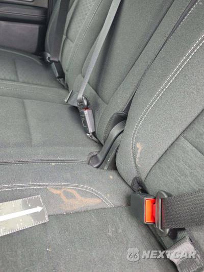 2025 Ram 1500 Big Horn Crew Cab Short Bed - zdjęcie 33 z 34 - miniatura