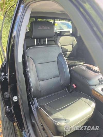 2017 Chevrolet Silverado 1500 High Country Crew Cab Short Bed 3LZ - zdjęcie 18 z 51 - miniatura