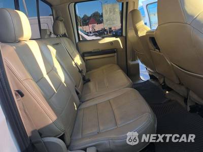 2008 Ford Super Duty F-250 Harley-Davidson Crew Cab Medium Bed - zdjęcie 16 z 53 - miniatura