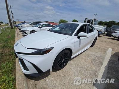 2025 Toyota Camry SE - zdjęcie 1 z 22 - miniatura