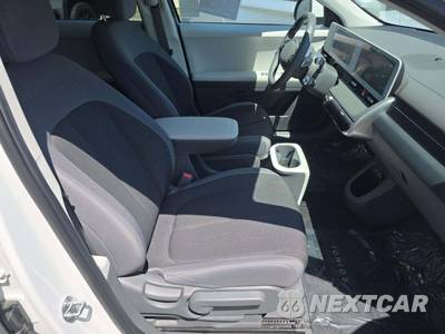 2024 Hyundai IONIQ 5 SE - zdjęcie 15 z 17 - miniatura
