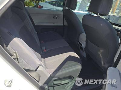2024 Hyundai IONIQ 5 SE - zdjęcie 13 z 17 - miniatura