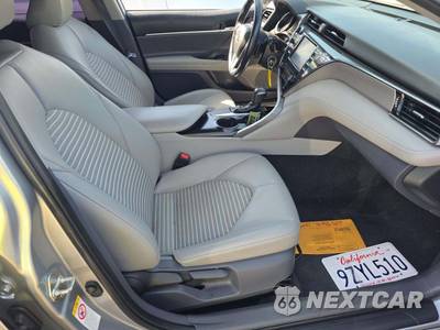 2019 Toyota Camry SE - zdjęcie 15 z 28 - miniatura