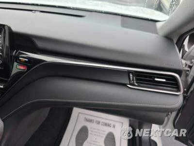 2022 Toyota Camry SE - zdjęcie 16 z 23 - miniatura