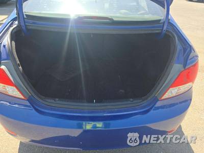 2014 Hyundai Accent GLS Sedan - zdjęcie 11 z 39 - miniatura