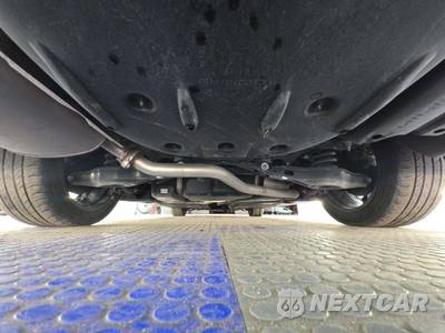 2025 Toyota Camry SE - zdjęcie 15 z 26 - miniatura