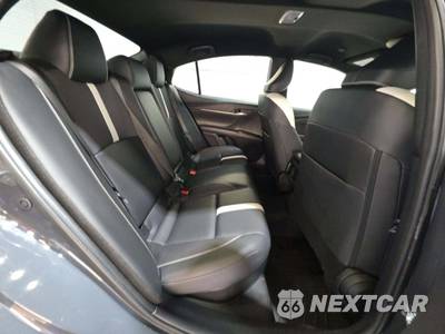 2025 Toyota Camry SE - zdjęcie 16 z 26 - miniatura
