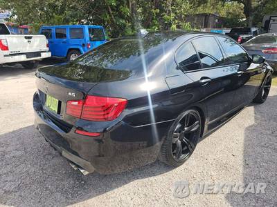 2015 BMW M5 Sedan - zdjęcie 3 z 27 - miniatura