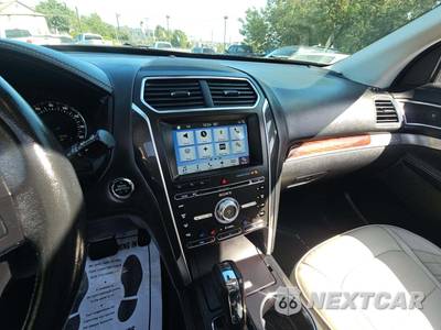 2017 Ford Explorer Platinum - zdjęcie 10 z 27 - miniatura