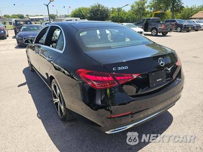 2024 Mercedes-Benz C 300 - zdjęcie 2 z 20 - miniatura