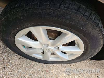 2014 Nissan Versa SV - zdjęcie 27 z 31 - miniatura