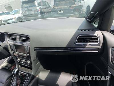 2017 Volkswagen Golf GTI S Hatchback - zdjęcie 19 z 27 - miniatura