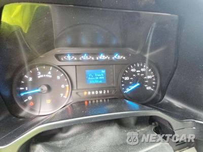 2017 Ford Super Duty F-350 Cab Chassis XL Crew Cab DRW - zdjęcie 9 z 22 - miniatura