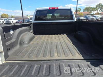 2024 Ram 2500 Big Horn Crew Cab Medium Bed - zdjęcie 14 z 24 - miniatura