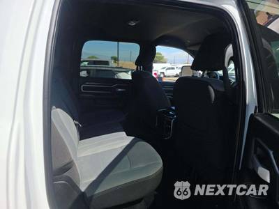 2024 Ram 2500 Big Horn Crew Cab Medium Bed - zdjęcie 16 z 24 - miniatura