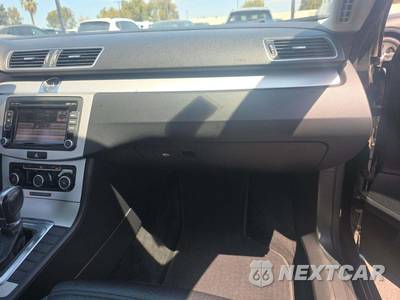 2012 Volkswagen CC Sport - zdjęcie 19 z 32 - miniatura