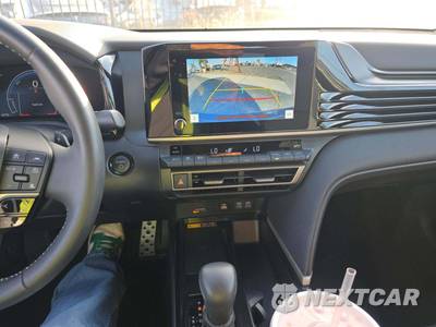 2026 Toyota Camry SE - zdjęcie 10 z 21 - miniatura