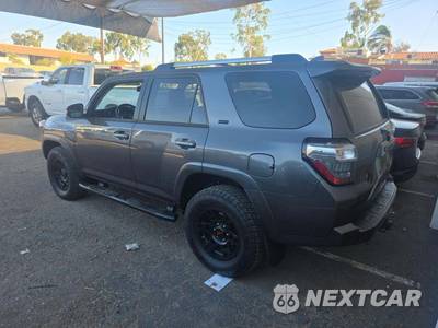 2019 Toyota 4Runner SR5 Premium - zdjęcie 2 z 24 - miniatura