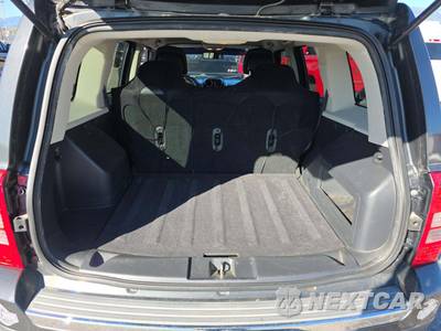 2011 Jeep Patriot Latitude X - zdjęcie 14 z 25 - miniatura