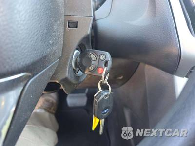 2012 Ford Focus SE Sedan - zdjęcie 8 z 34 - miniatura