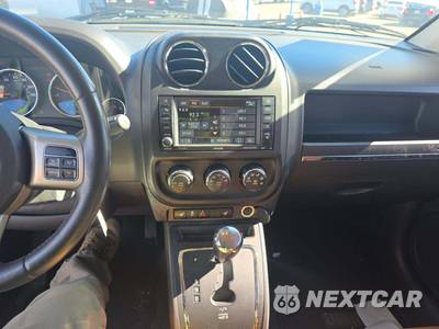 2013 Jeep Compass Limited - zdjęcie 10 z 28 - miniatura