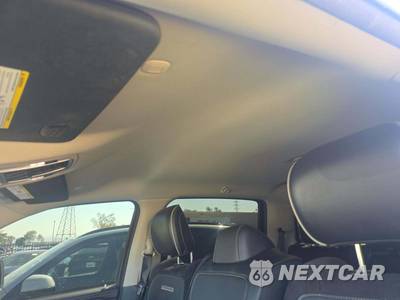 2022 Ram 1500 Laramie Crew Cab Short Bed - zdjęcie 11 z 24 - miniatura