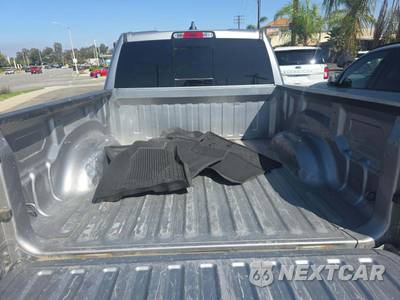 2022 Ram 1500 Laramie Crew Cab Short Bed - zdjęcie 23 z 24 - miniatura