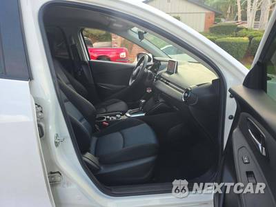2016 Scion iA - zdjęcie 18 z 26 - miniatura