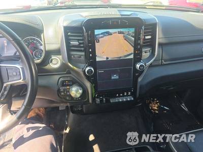 2024 Ram 1500 Laramie Crew Cab Short Bed - zdjęcie 10 z 24 - miniatura