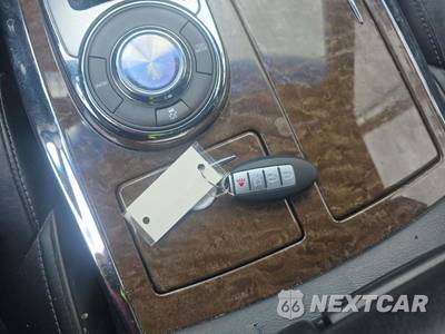2017 INFINITI Base - zdjęcie 8 z 24 - miniatura